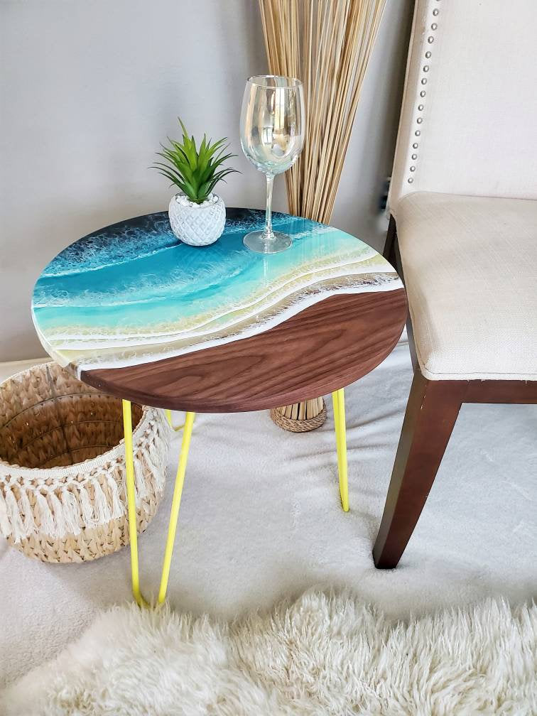 Round Ocean Tables