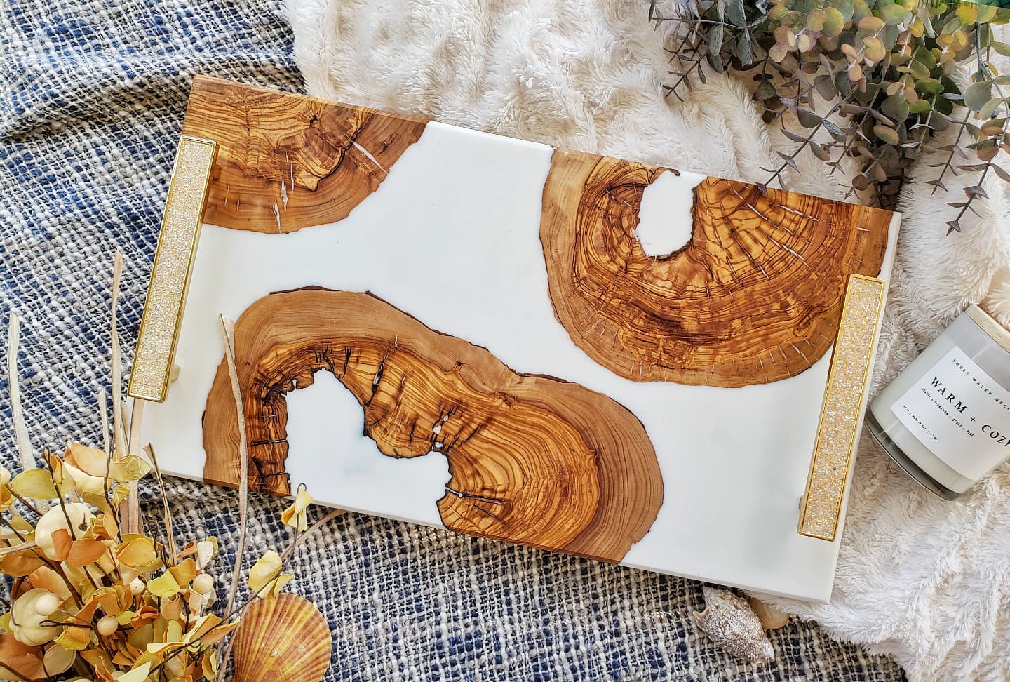 Load image into Gallery viewer, White Olive Wood Island Tray with Decadent Sparkling Handles
