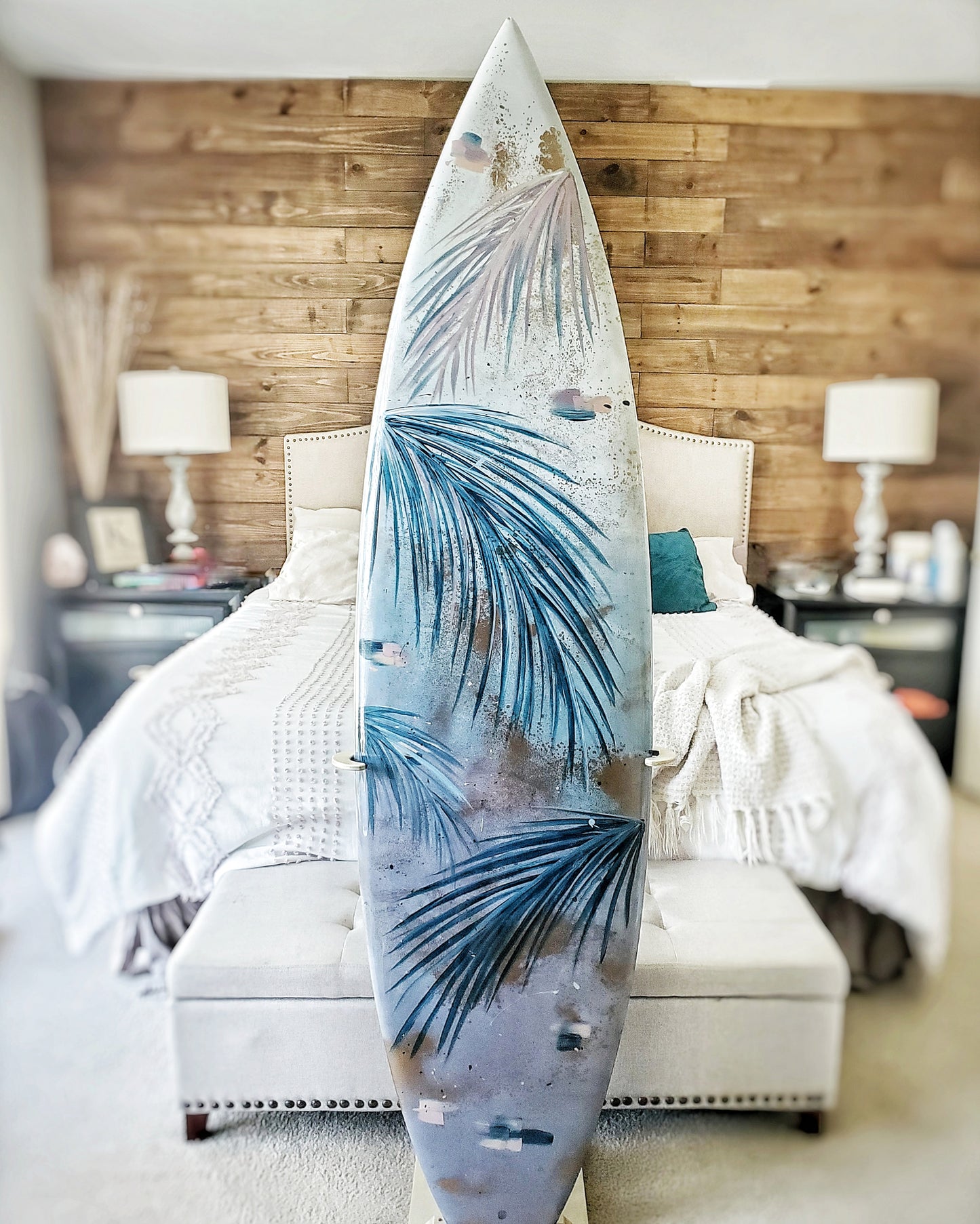 4'9" Peaceful Palms Surfboard - HORIZONTAL